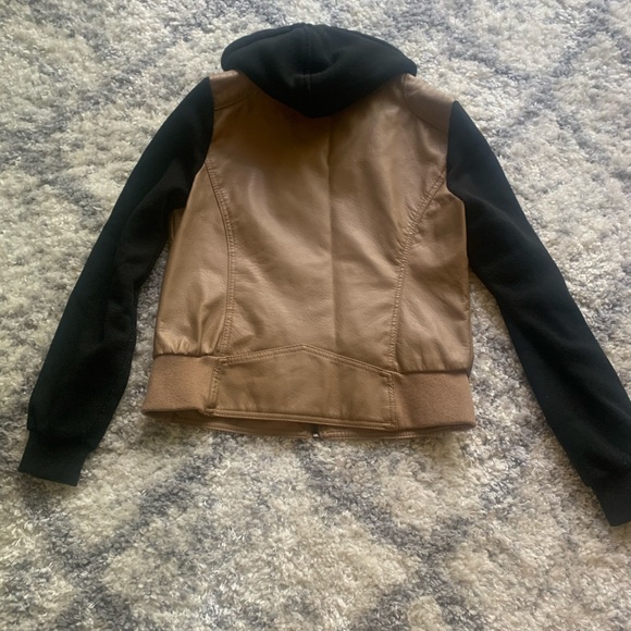 BSweet - Tan and Black Hooded Jacket. Size XL (fits like a medium) Gently worn!! - Picture 2 of 2